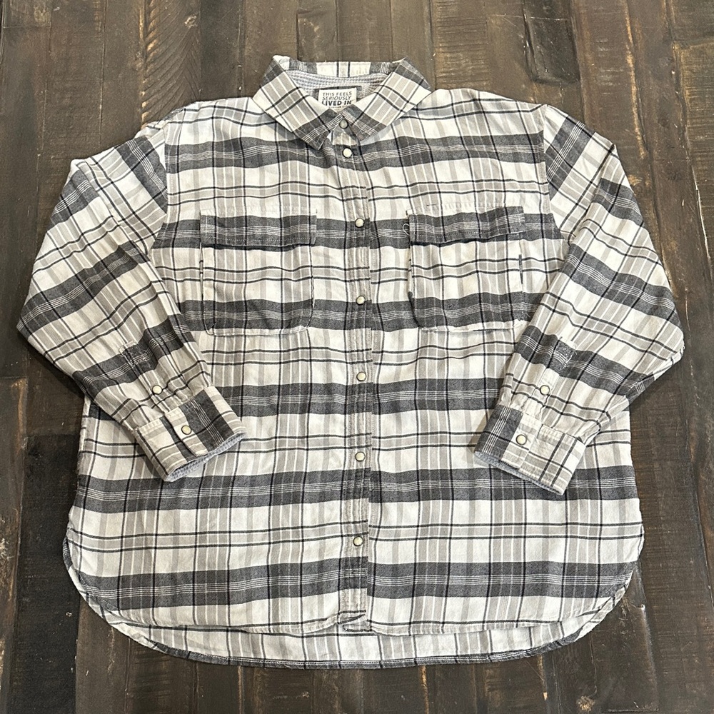 American Eagle Plaid Button Up